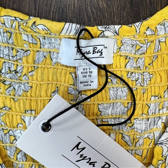 🆕 Myra Bag Elegant Dress in Yellow & Black with Intricate Embroidery SZ SM - Picture 3 of 4